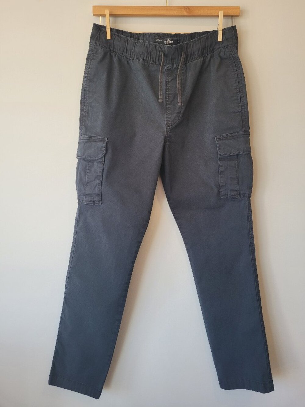 Hollister Men’s Epic Flex Slim Cargo Pants Black Size L Stretch Utility